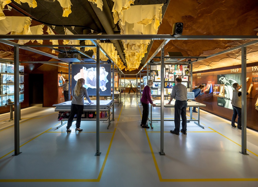 國外展廳設計效果圖 國外展廳設計效果圖